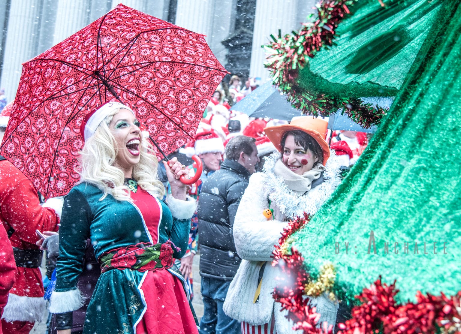 The Official Home Of SANTACON® NYC - SantaCon NYC